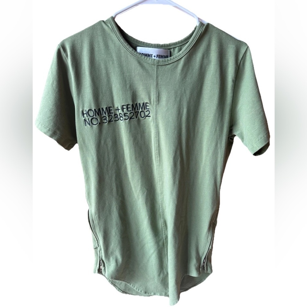 Homme + Femme Shirt Mens Small Green Short Sleeve Crewneck Long Graphic Adult